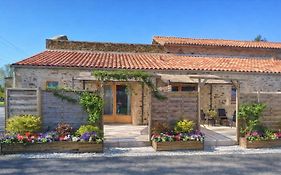 Les Granges des Petits Couleurs